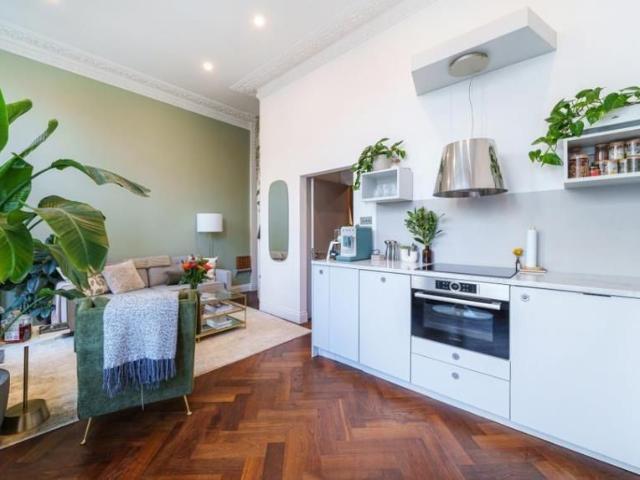 Apartment for rent in East Marylebone, Greater London