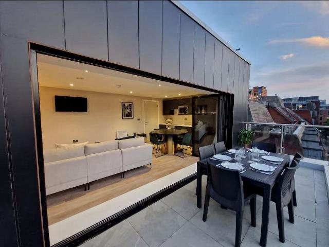 Apartment for rent in Woodhouse, West Yorkshire