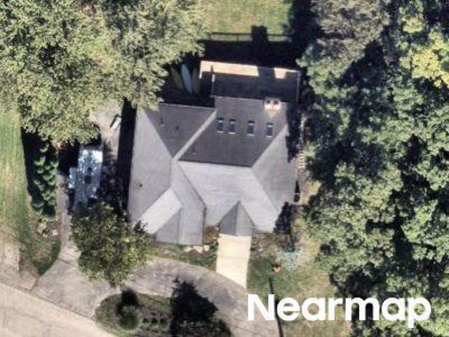 House for sale in Shady Beach, Orchard Lake Village