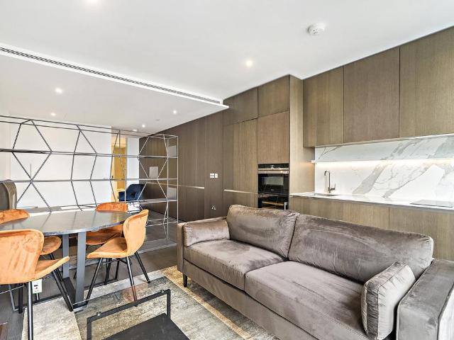 House for rent in Canary Wharf, Greater London