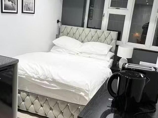 House for rent in Lane, Greater London