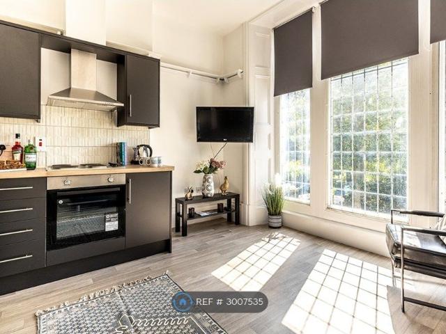 Apartment for rent in Huddersfield, Kirklees
