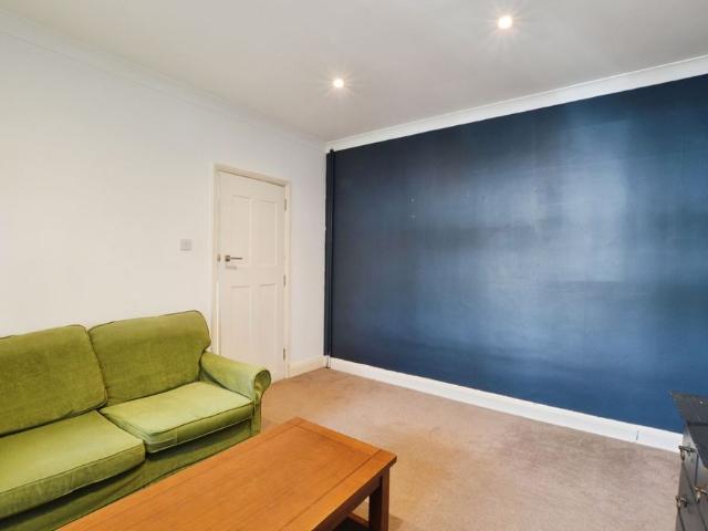 House for rent in London Borough of Hounslow, Greater London