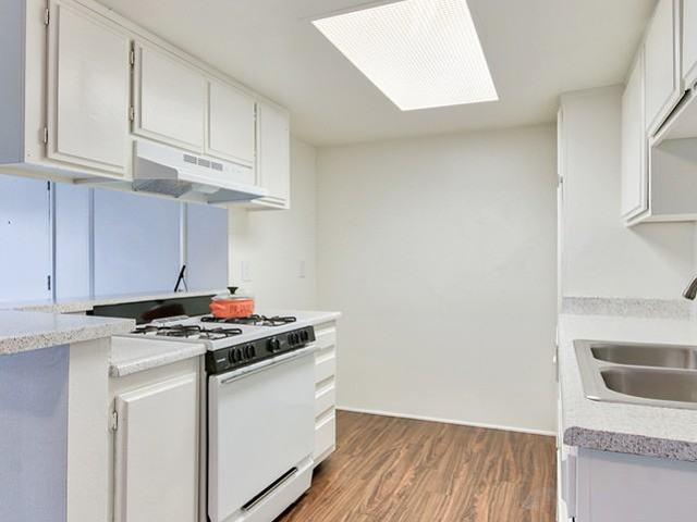 Apartment for rent in Bellflower, California