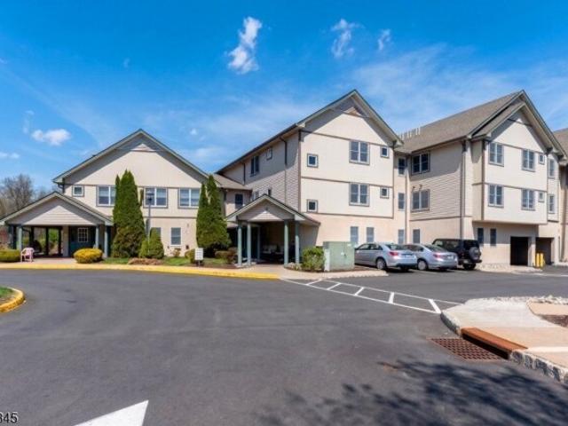 Condo for sale in Berkeley Heights, New Jersey