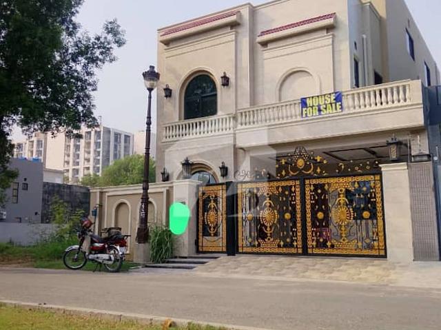 House for sale in لاہور, لاہور ڈویژن
