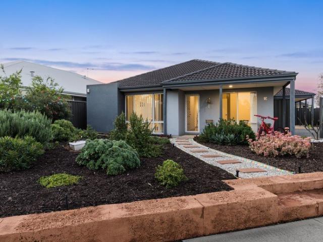 House for sale in Piara Waters, Western Australia