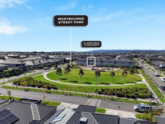 House for sale in Highgrove, Melbourne