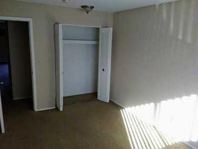 Apartment for rent in Dearborn Heights, Michigan