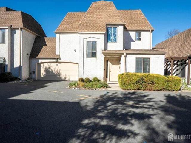 House for sale in Edison, New Jersey