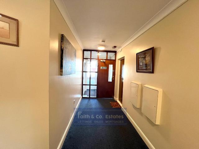Apartment for rent in Beeches Community Board, Burnham