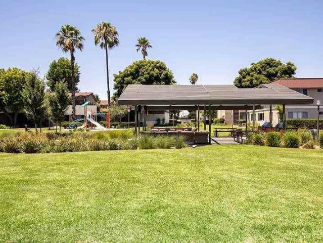 Apartment for rent in Garden Grove, California