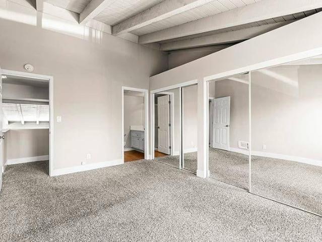 Apartment for rent in Garden Grove, California