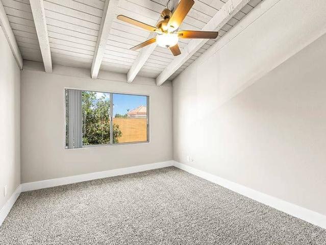 Apartment for rent in Garden Grove, California