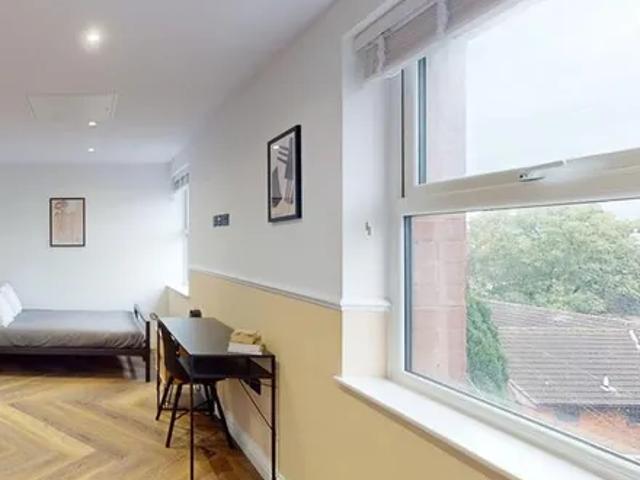 House for rent in Georgia, Greater Manchester