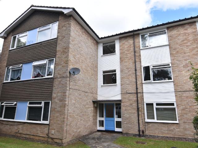 Apartment for rent in London Borough of Sutton, Greater London