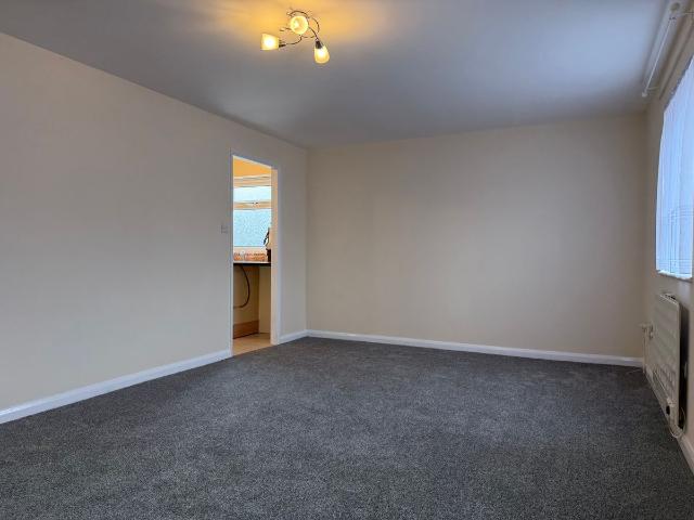 Apartment for rent in Aston cum Aughton, Swallownest