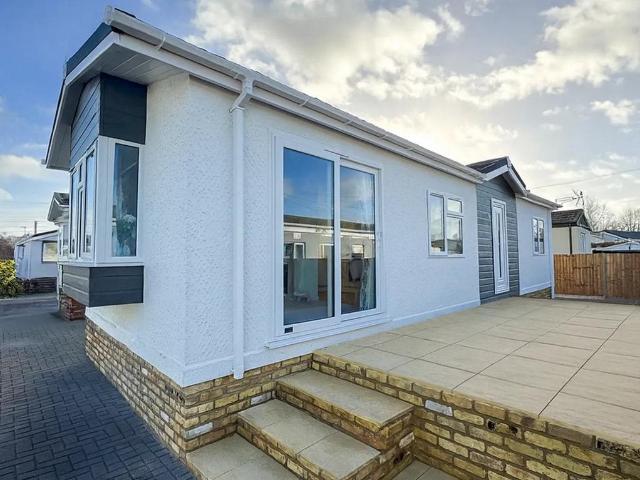 Park Home for sale in Ruishton