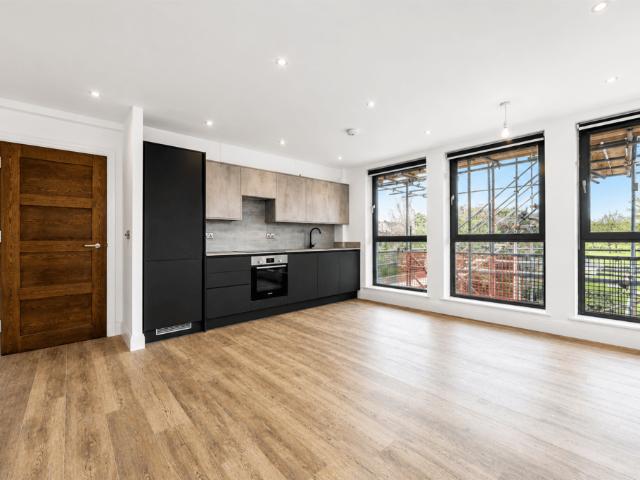 Apartment for rent in Motspur Park, Greater London