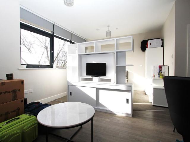House for rent in Farsley, West Yorkshire