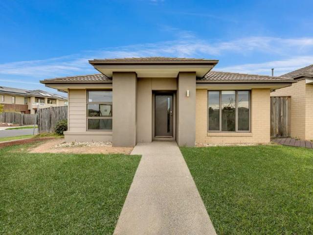 House for rent in Point Cook, Victoria