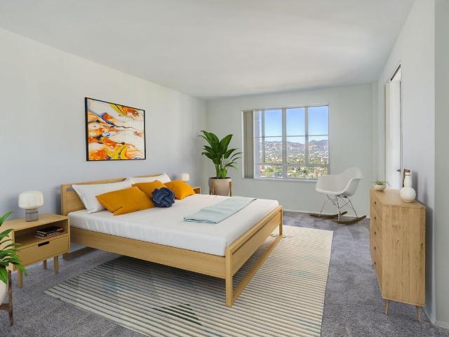 Apartment for rent in Canoga Park, California