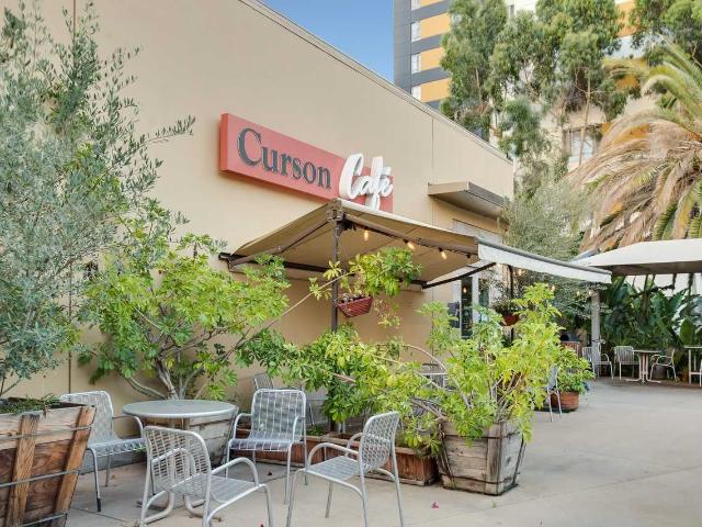 Apartment for rent in Canoga Park, California
