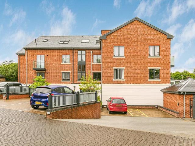 Apartment for rent in Old Knebworth, North Hertfordshire