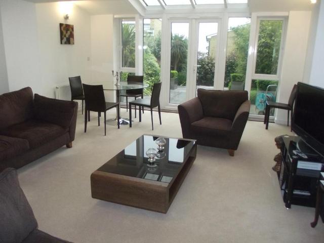 House for rent in Stone, Monks Orchard