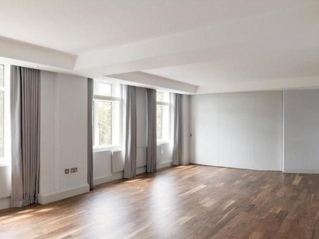 Apartment for rent in Mayfair, Greater London