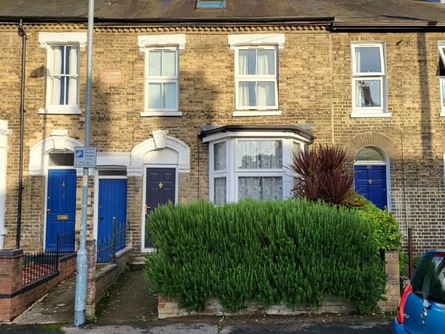 House for rent in Heigham Grove, East Bank