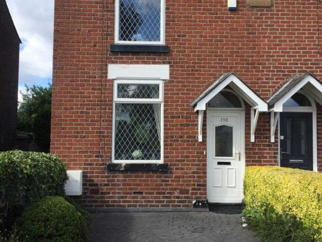 House for rent in Hockley, Poynton