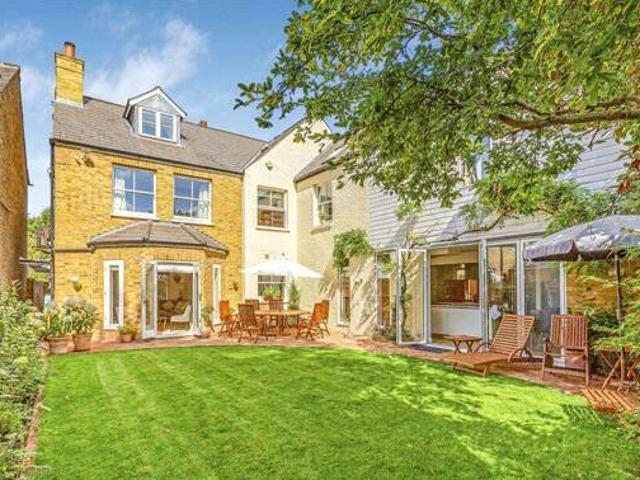 House for sale in Teddington, Tewkesbury