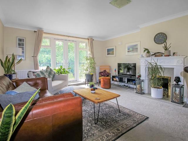 Apartment for rent in Slough