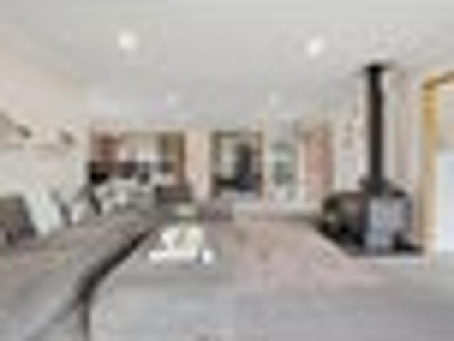 House for sale in Otakou