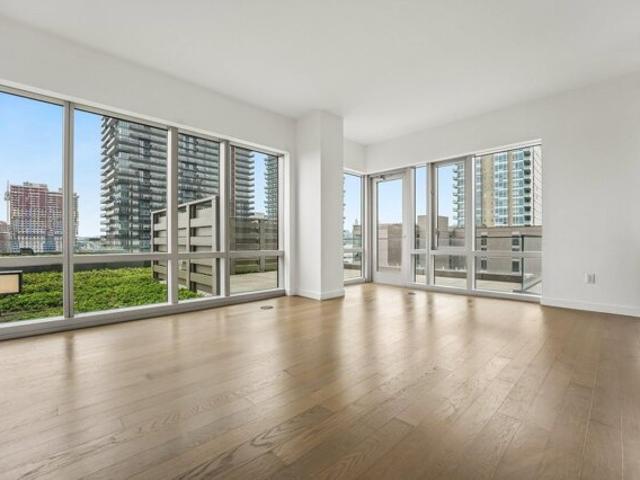 Condo for sale in Hudson, New Jersey