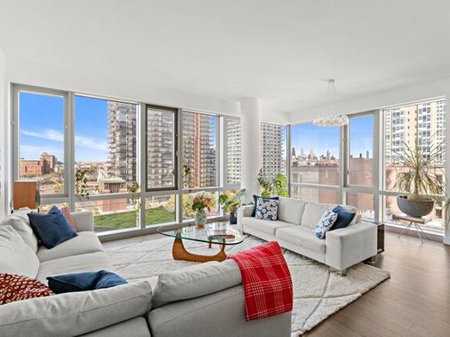 Condo for sale in Jersey City