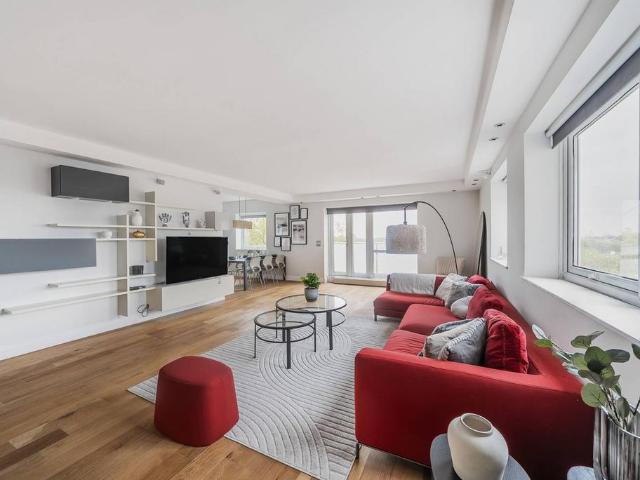 Apartment for rent in Swiss Cottage, Greater London