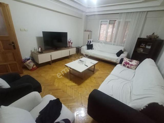 Buca, İzmir içerisinde satılık mülk