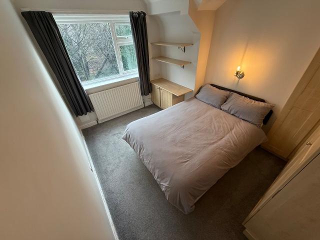 Apartment for rent in Kirkstall, West Yorkshire