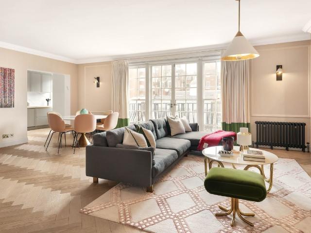 House for rent in Mayfair, Greater London