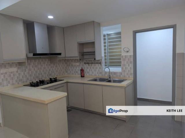 Condominium for sale in Seri Kembangan, Majlis Bandaraya Subang Jaya
