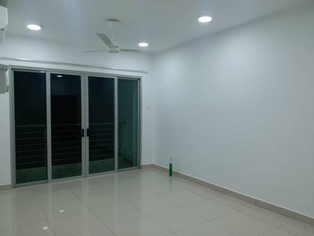Apartment for sale in Seri Kembangan, Majlis Bandaraya Subang Jaya