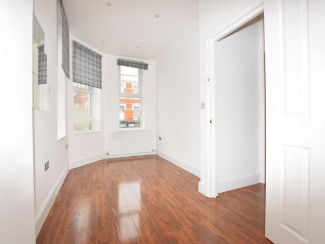 Apartment for rent in Harlesden, Greater London