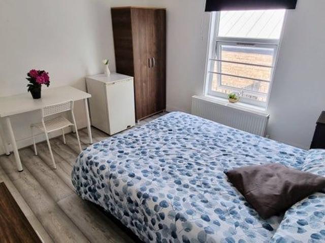 Room for rent in Harlesden, Greater London