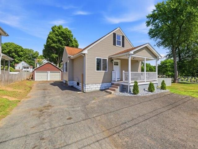 House for sale in Hampden, Massachusetts