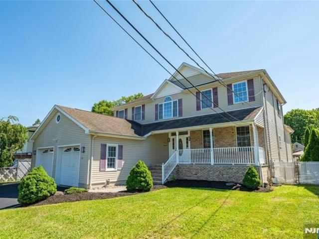 House for sale in Passaic, New Jersey