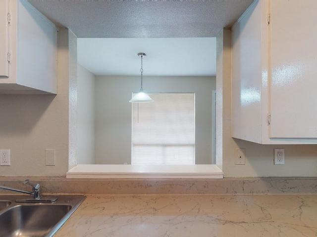Apartment for rent in Park Place, Houston