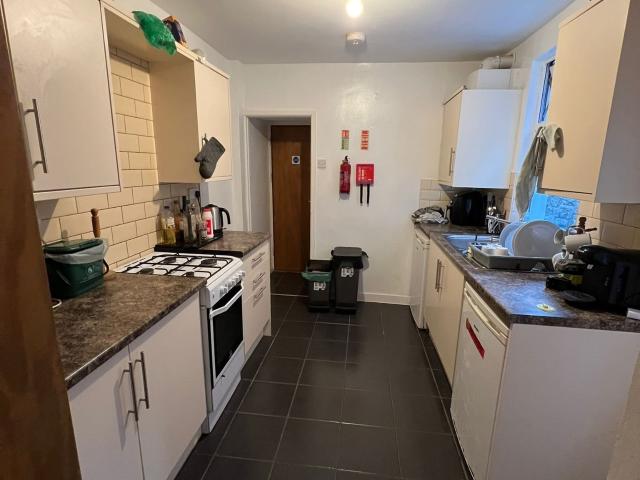 House for rent in Nangreaves, Wales