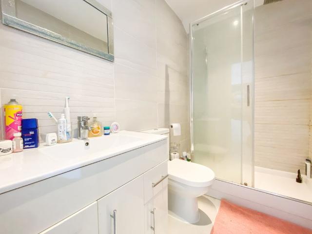 House for rent in Civic Centre, Falcon Lodge